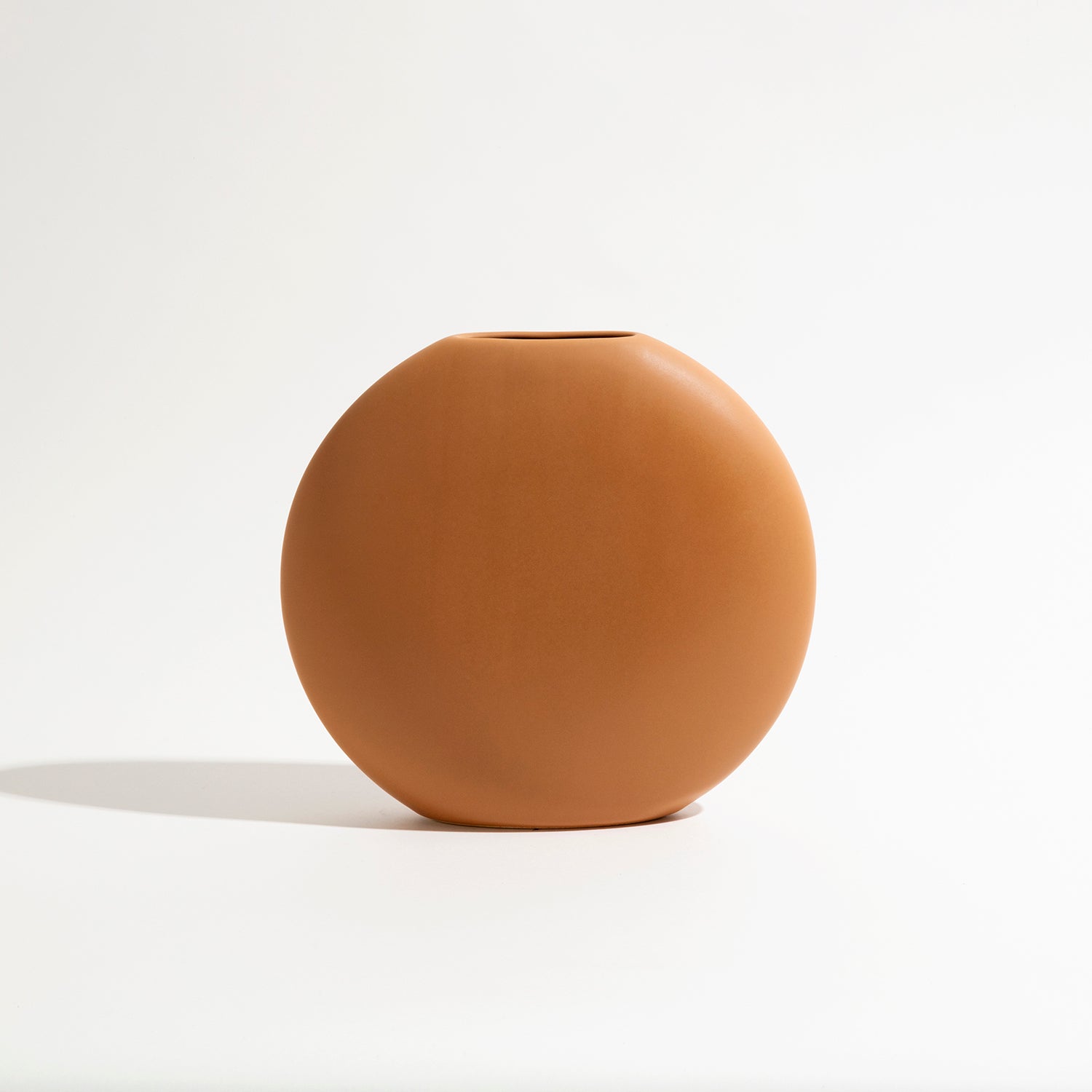 Round Medium Flat Vase