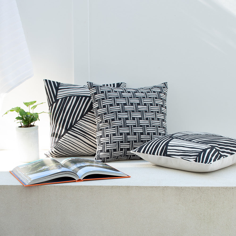 Zippy Outdoor Cushion